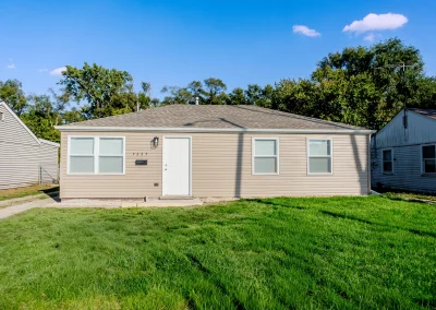 DSC03881 copia Hernandez General Contractor Noth West Indiana Roofing dumpster financing interior remodeling exterior remodeling